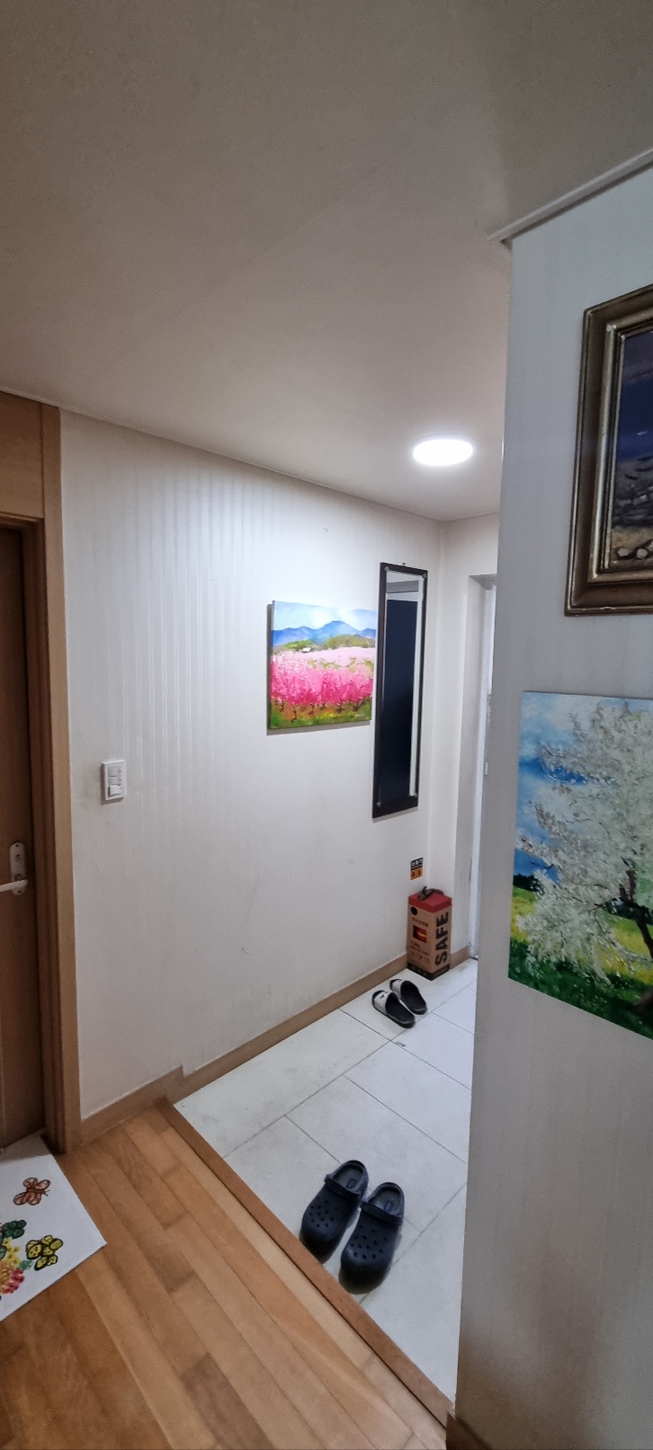 3717940636_6z7gW4Xr_071c548fc65f3282c19ec74e1c9ca600faac38f3.jpg 이미지크게보기