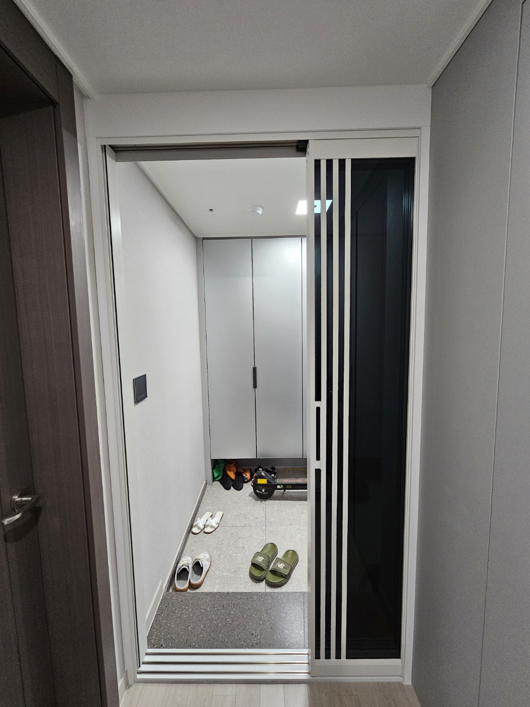 3717940636_cMP8uWer_1419bc4f7c39211ea36181b100f0b5489beb3dbe.jpg 이미지크게보기